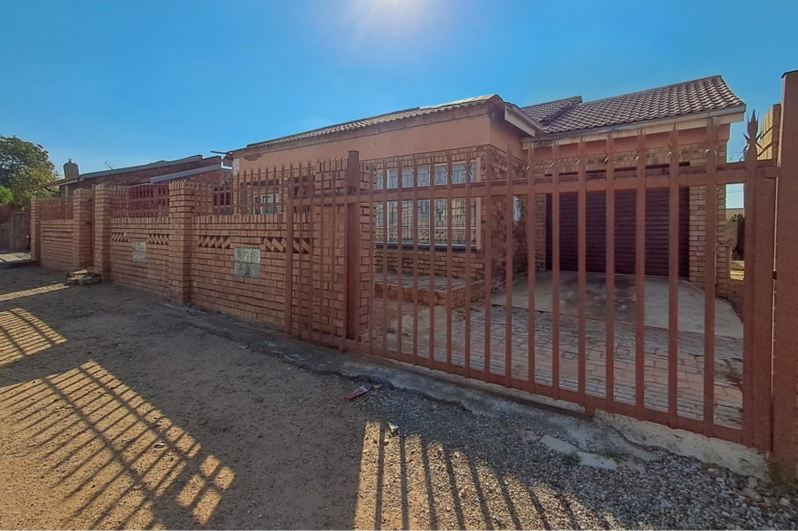 3 Bedroom Property for Sale in Jouberton North West